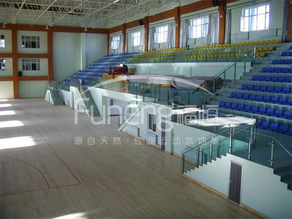 海拉尔青少年老年体育馆